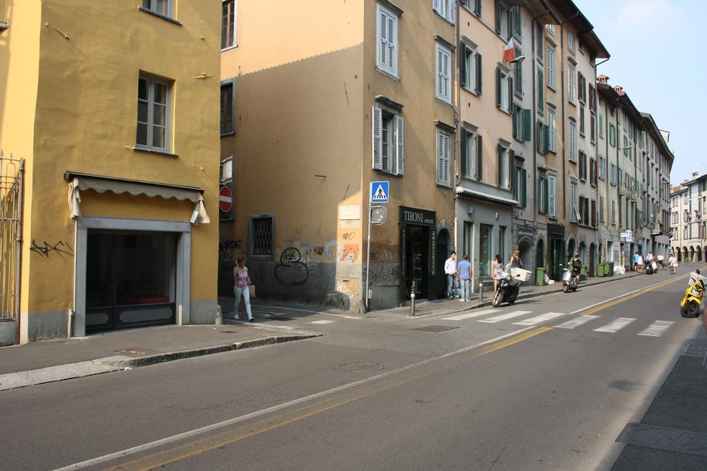 Suite Tower Bergamo Exteriör bild